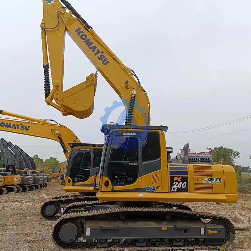 Professional Sales 24ton Used Excavator Komatsu PC240 In Stock