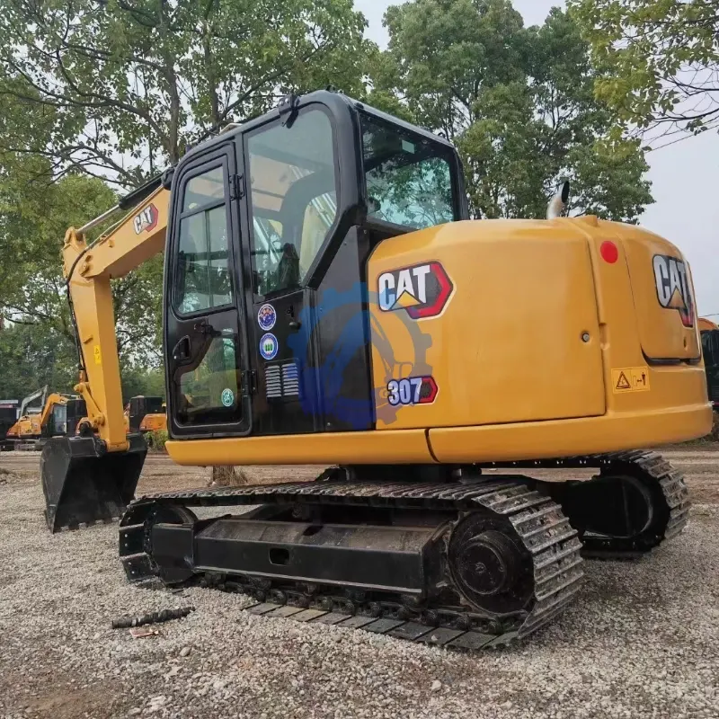 mini used excavator in site for sale CAT307