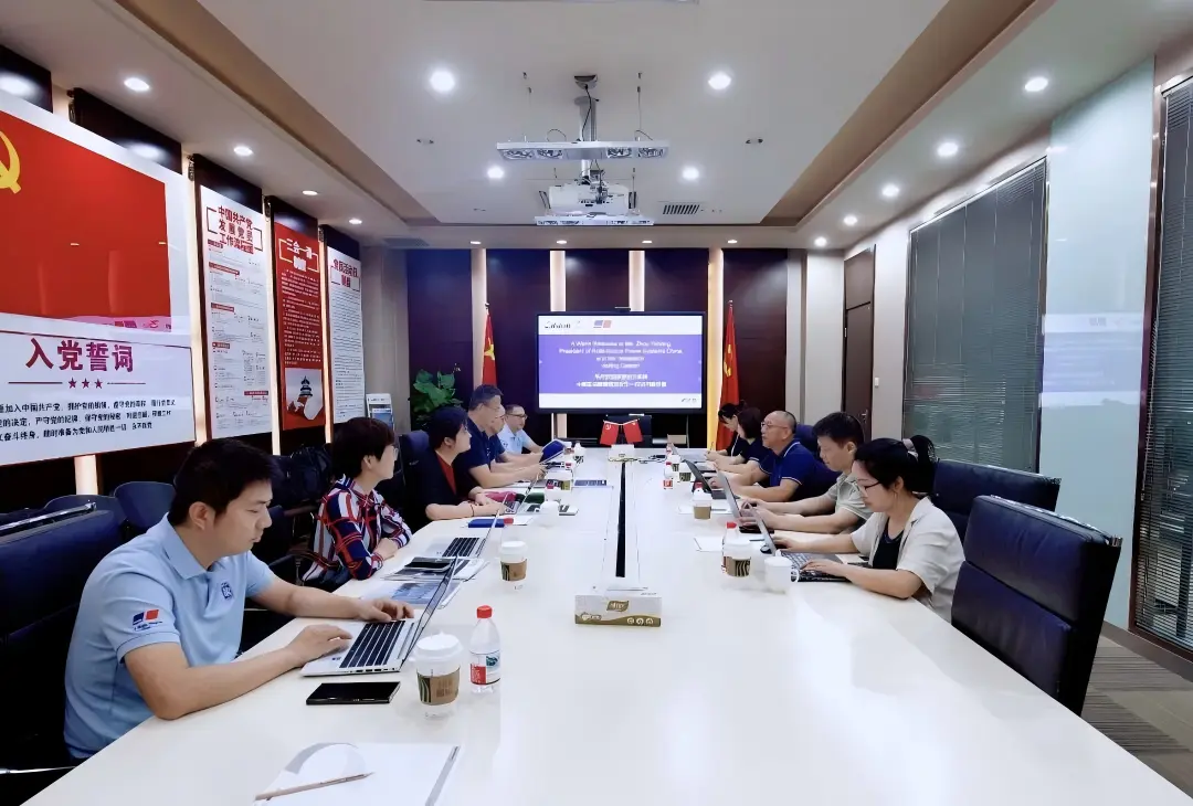 Deepening Strategic Partnership | Rolls-Royce Power Systems China Leadership Visits Calsion to Explore Semiconductor Opportunities