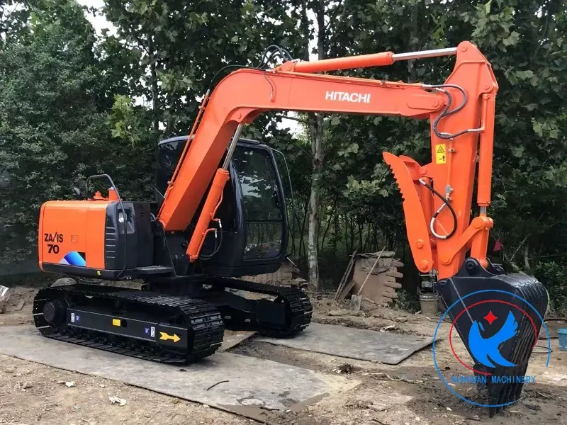 Used hitachi excavator ZX70