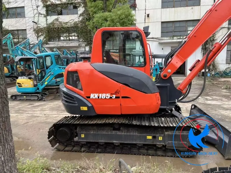 Low Hours Second Hand Kubota KX185 Excavator for digger job (1)