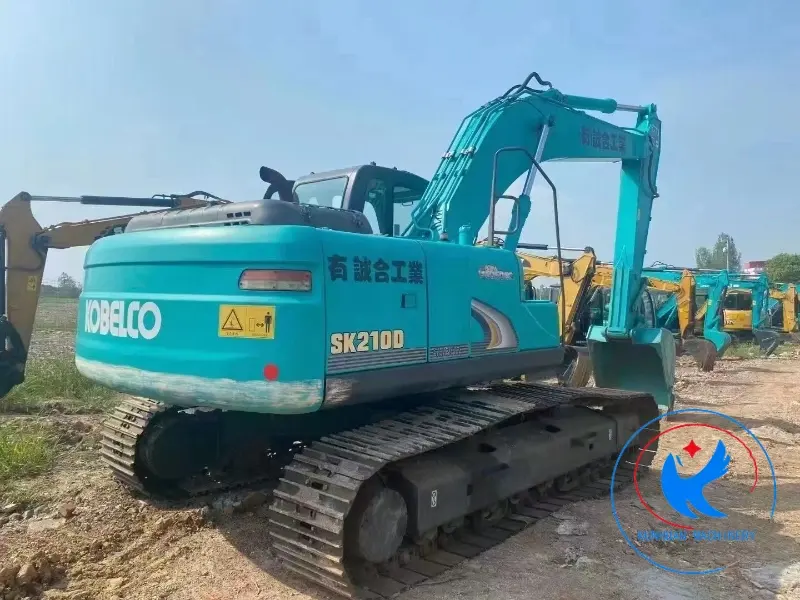 Pelle sur chenilles Kobelco Sk210 d'occasion à vendre au Japon