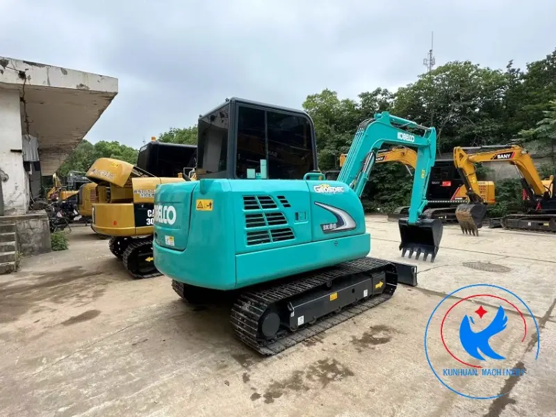 Second Hand Kobelco Sk60 Medium Crawler Excavator Construction Machines