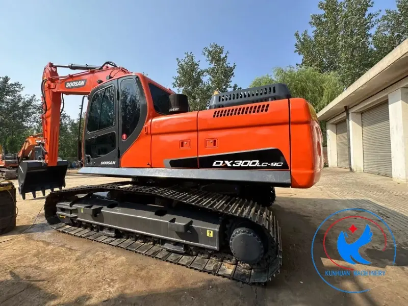 Used Doosan DX300LC-9C Excavator