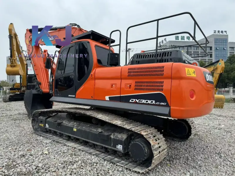 Pelle Doosan dx300 d'occasion