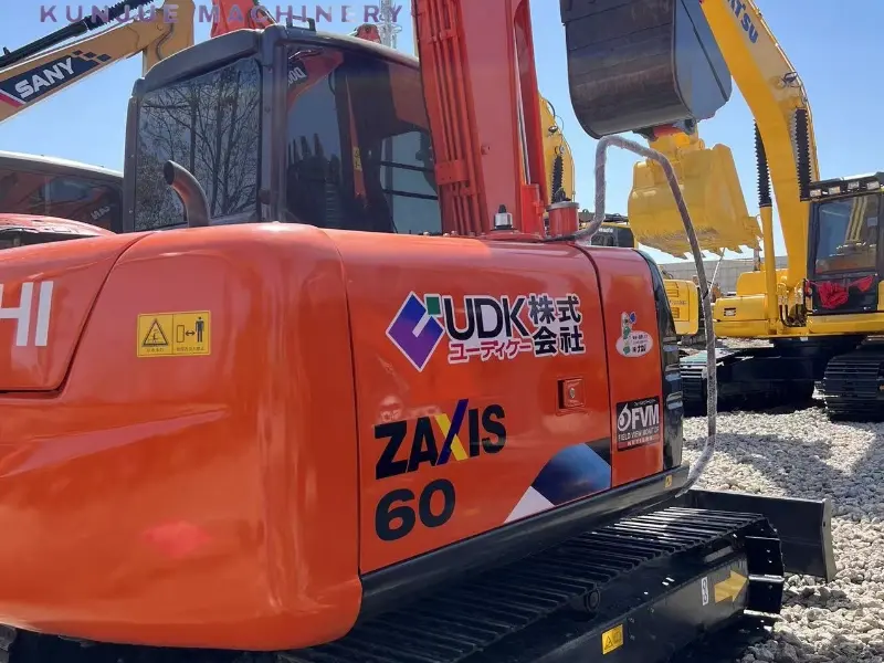 Оригинальный подержанный экскаватор ZAXIS 60 распродажа по низкой цене