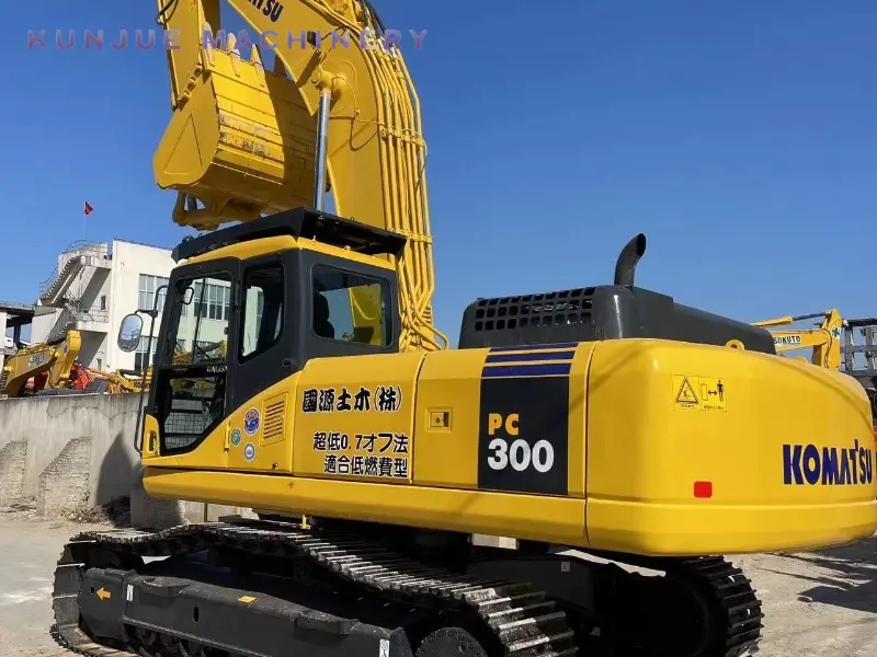 Escavadeira de esteira Komatsu PC300 usada para venda