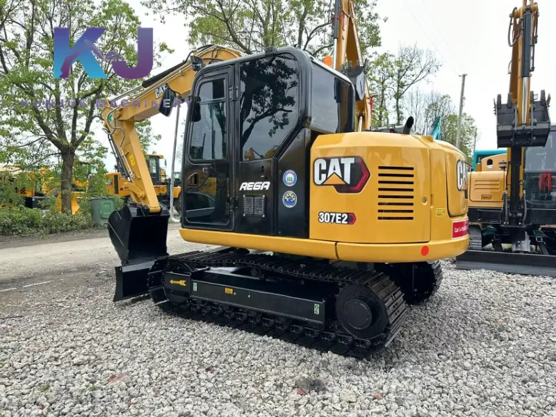 حفارة مستعملة CAT 307E2 سعة 7 طن مناسبة للبناء