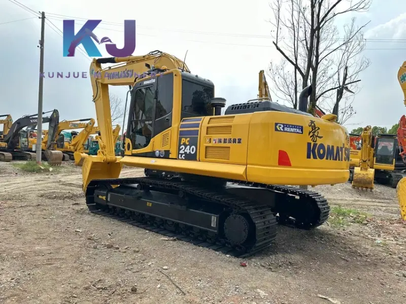 Использованный экскаватор Komatsu PC240 Промышленное оборудование Трейдеры