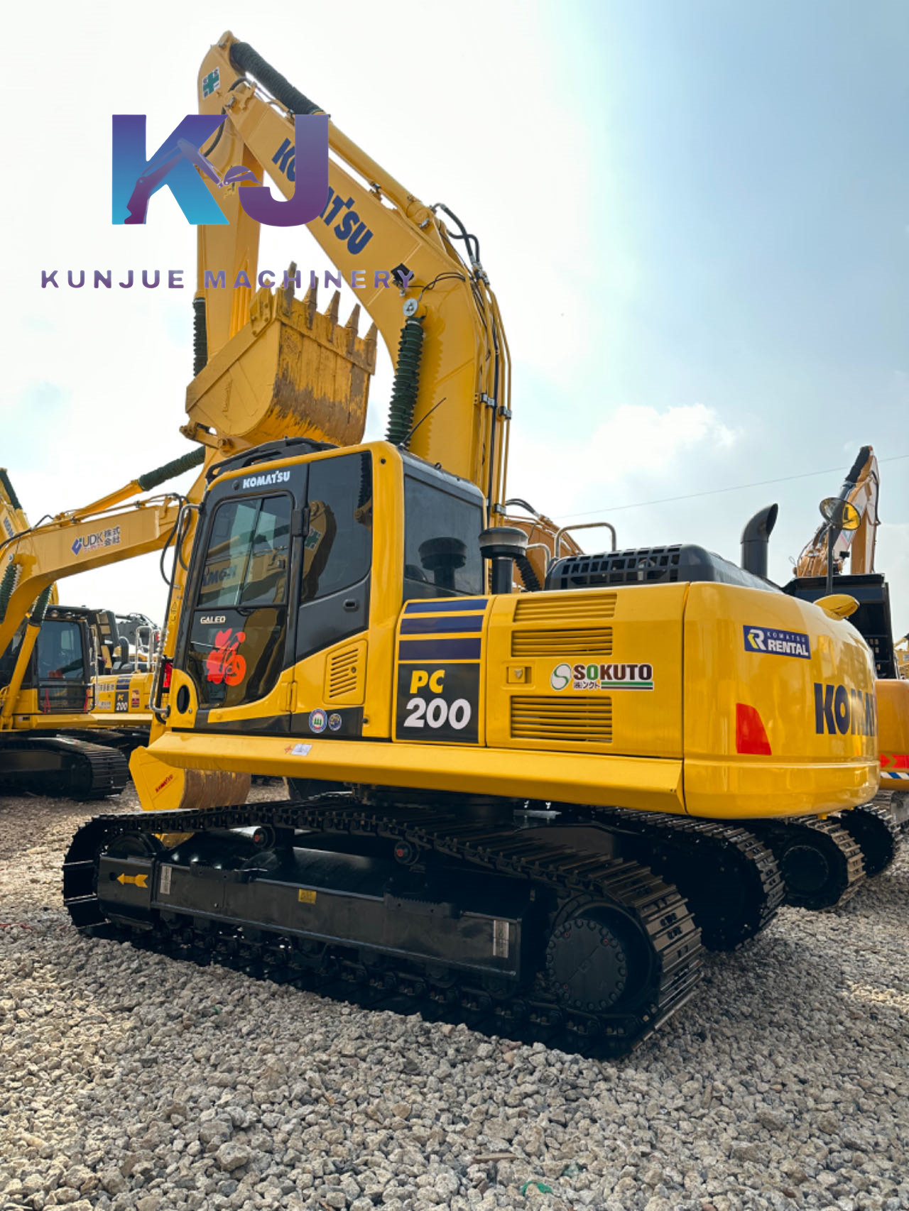 Escavadeira de esteira Komatsu PC200-8 de médio porte usada