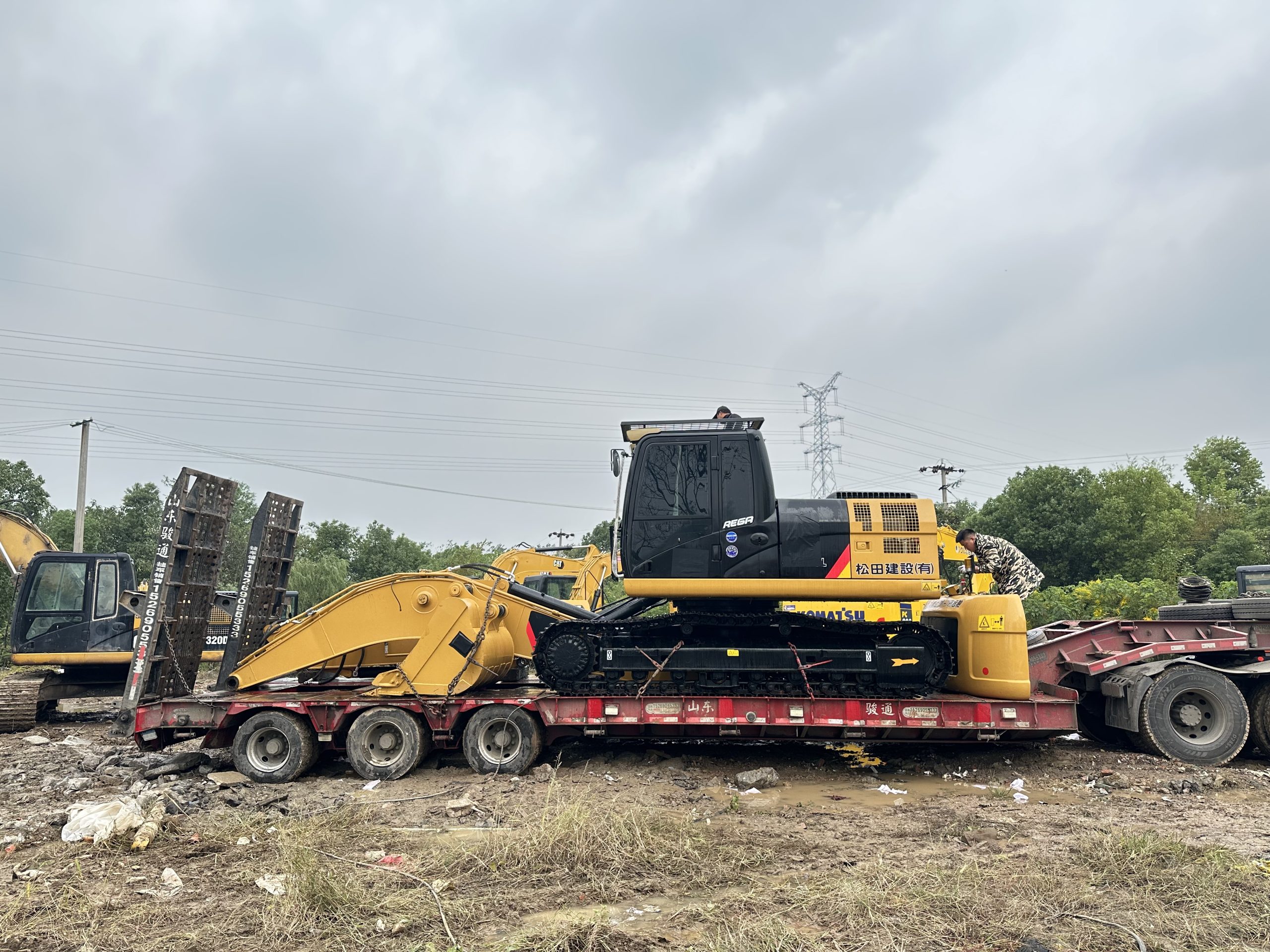 Second-hand excavator sea transport should pay attention to matters