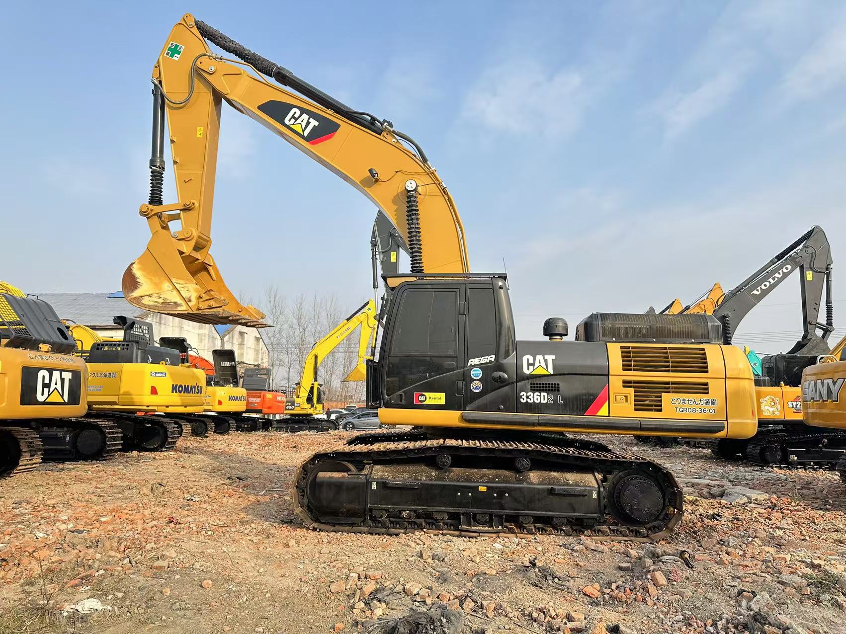 Second-hand Caterpillar excavators