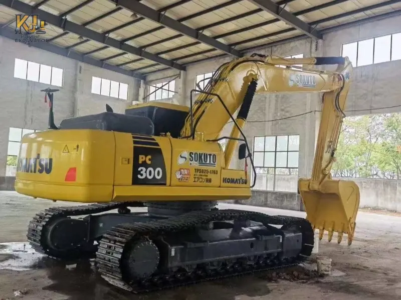 Competitive Price Used PC300-7 Excavator Engineering Machinery Supplier