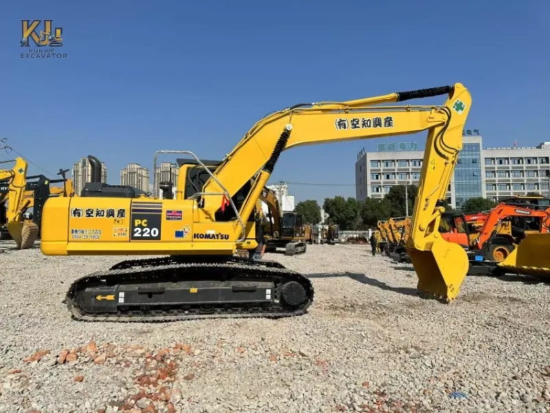 Low Price Used PC220-8 Excavator Durable Construction Machines Supplier