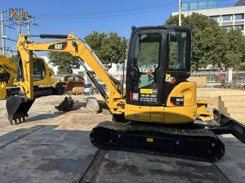 New Arrival Used Caterpillar 303.5E Compact Excavator 3.5Ton 280mm Tracks Only 1500Hrs Engineering machinery