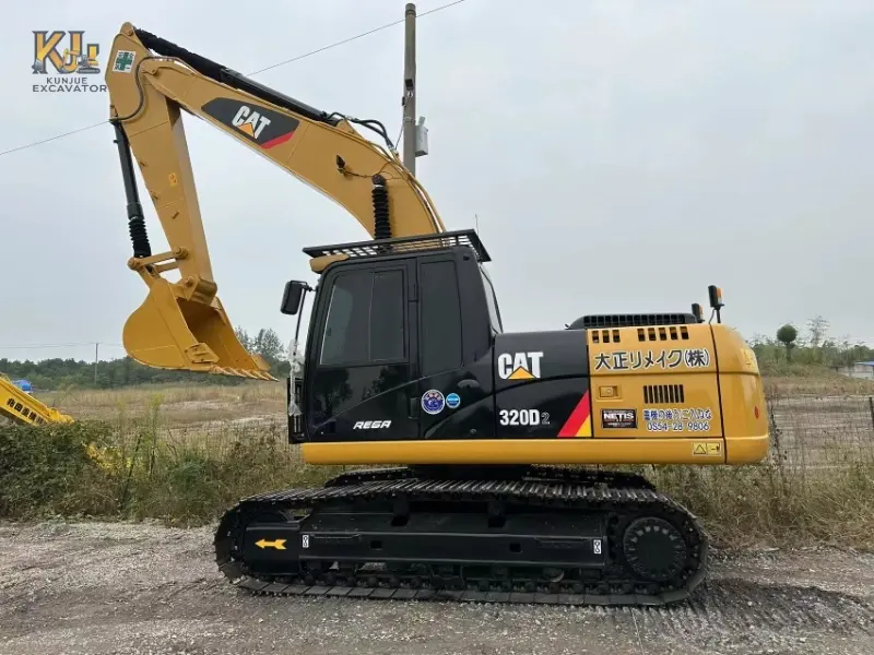 Competitive Price Used Cat 320D2 Excavator
