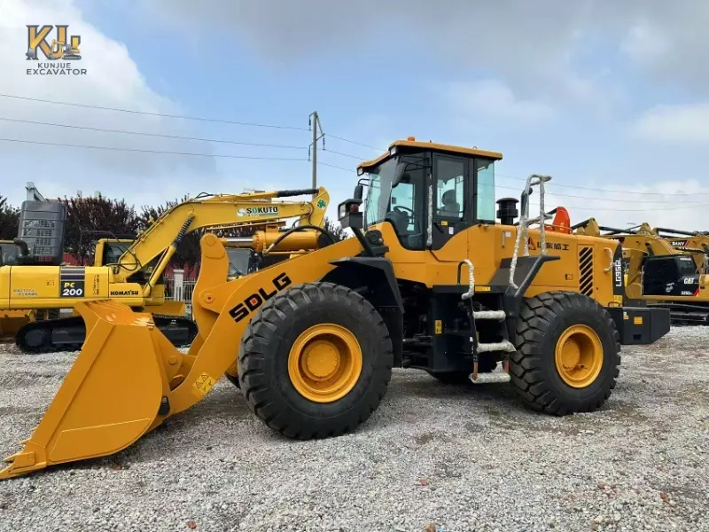 Used SDLG LG956L Wheel Loader 5Ton Weichai Engine 162KW Quick Shift Transmission Wholesale Market