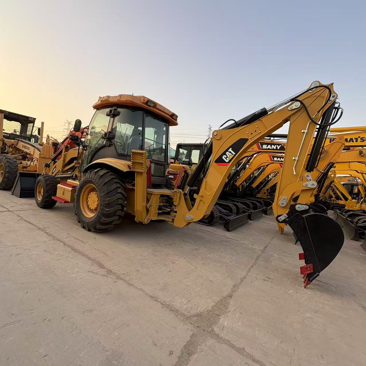 used Caterpillar 420F backhoe loader