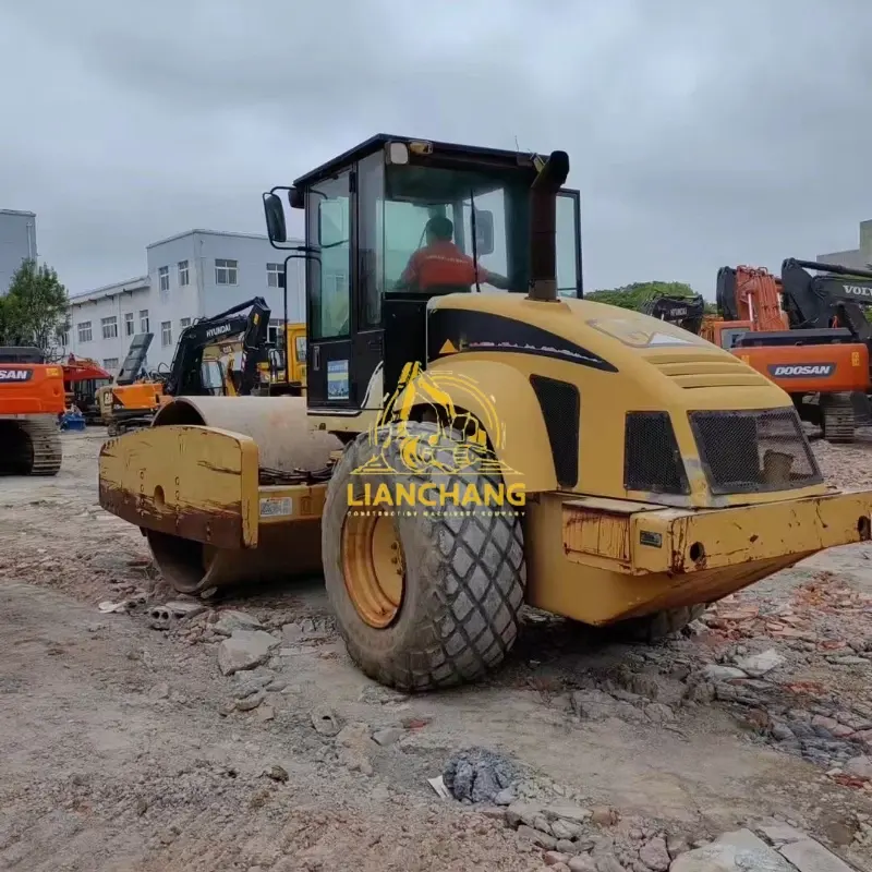 Competitive Price CATERPILLAR Used CS-683E Smooth Drum Compactors For Sale