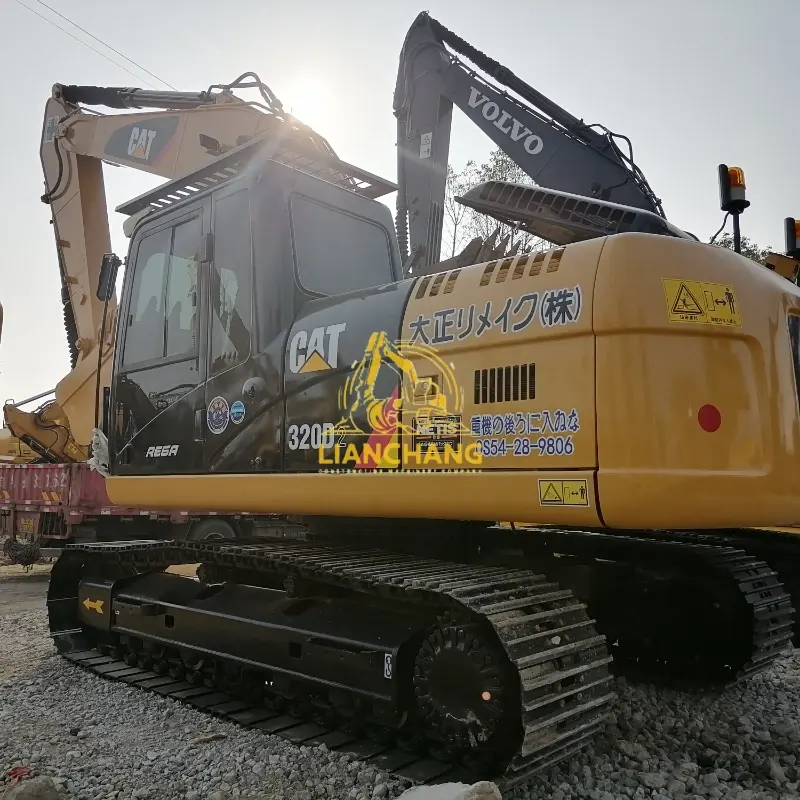 Durable second-hand Cat320d2 excavator machinery