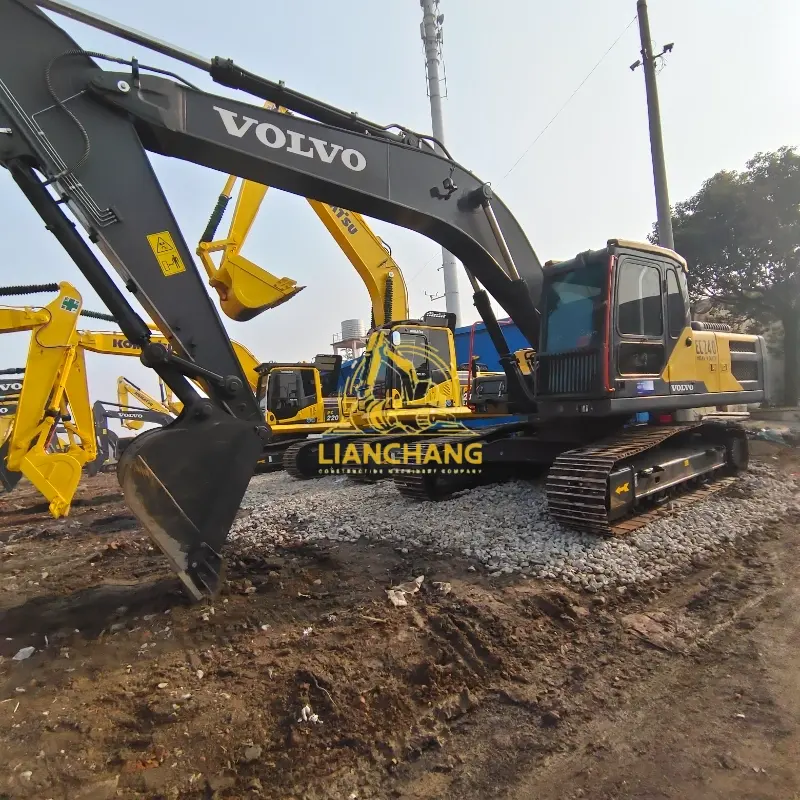 Reliable Used Volvo Excavators for Your Business 1 حفارة VOLVO EC240B متوسطة الحجم مستعملة آلات هندسية مستعملة