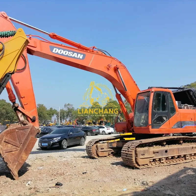 USED DOOSAN DH300-7 crawler excavator DOOSAN Heavy Duty Equipment