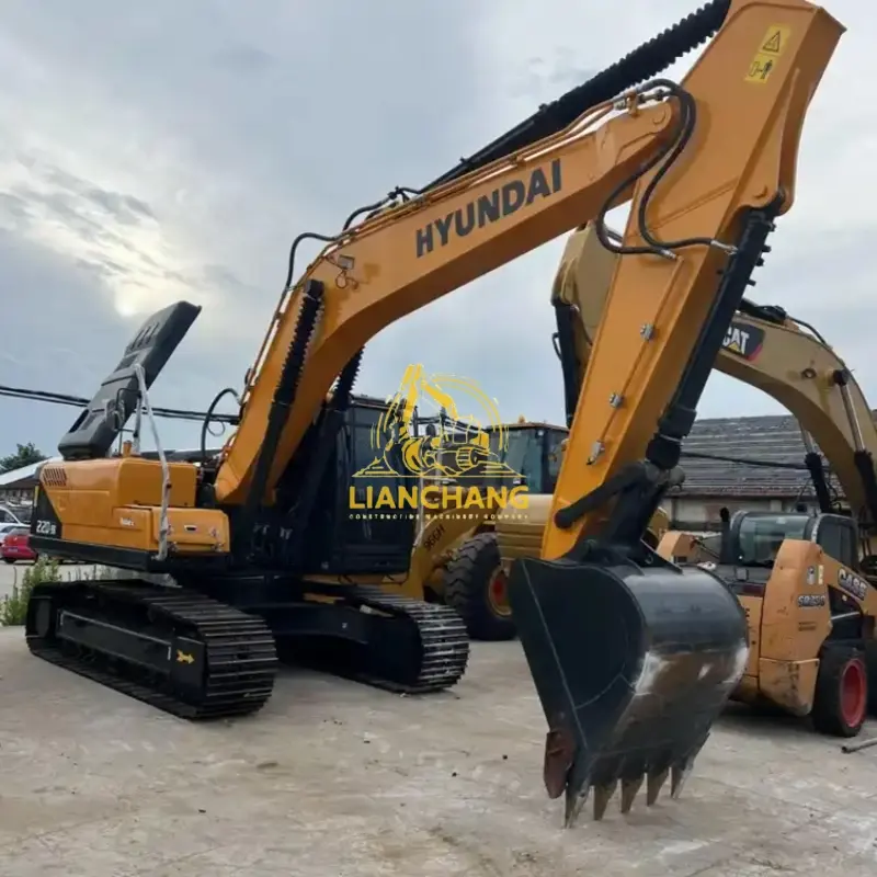 used HYUNDAI 220-9S excavator