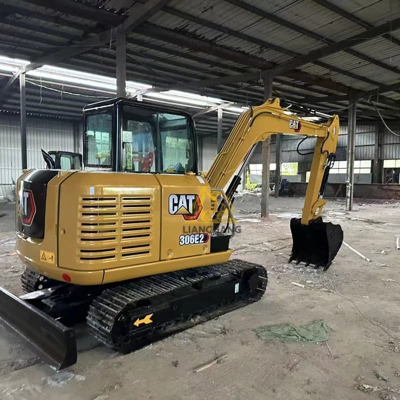 Excavadora Caterpillar 306E2 de segunda mano de bajo consumo de combustible en venta 4