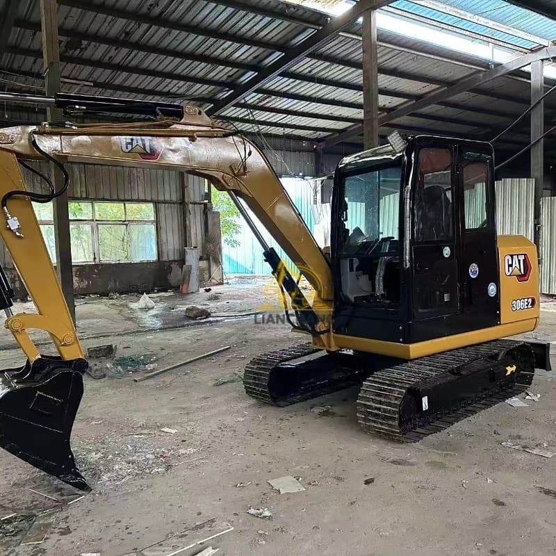 Excavadora Caterpillar 306E2 de segunda mano de bajo consumo de combustible en venta 5