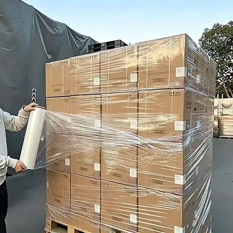 Film estirable de LLDPE: Film de embalaje de palets de primera calidad para logística y embalaje industrial.