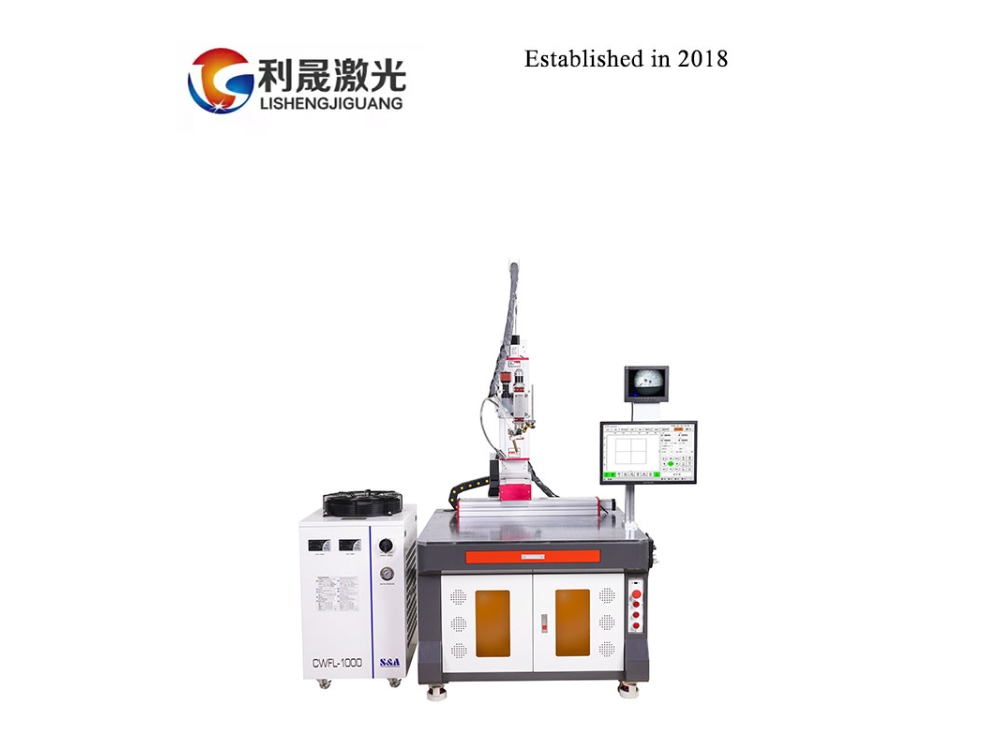 Complex curved surface welding machine