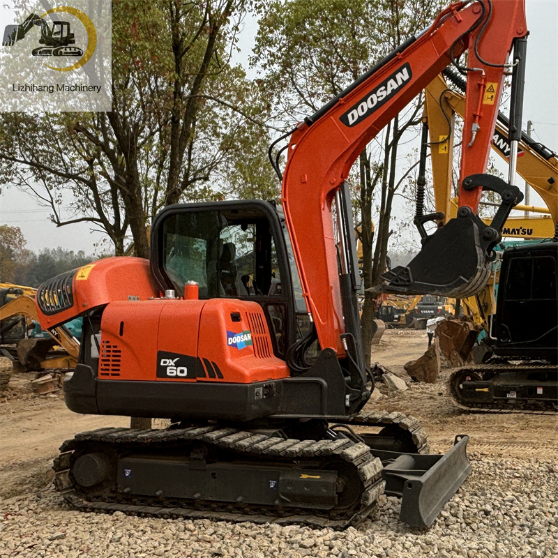 Used Excavator Doosan DX60