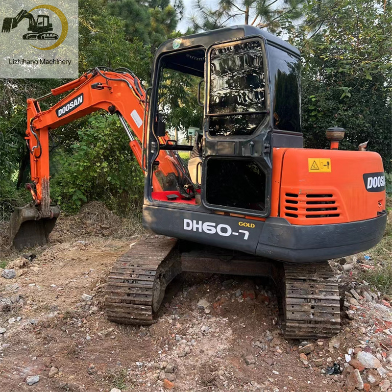 Used Excavator Doosan DH60