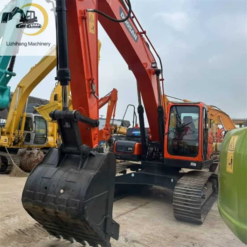 Doosan DX225LC-9C Used Medium Excavator 22Ton