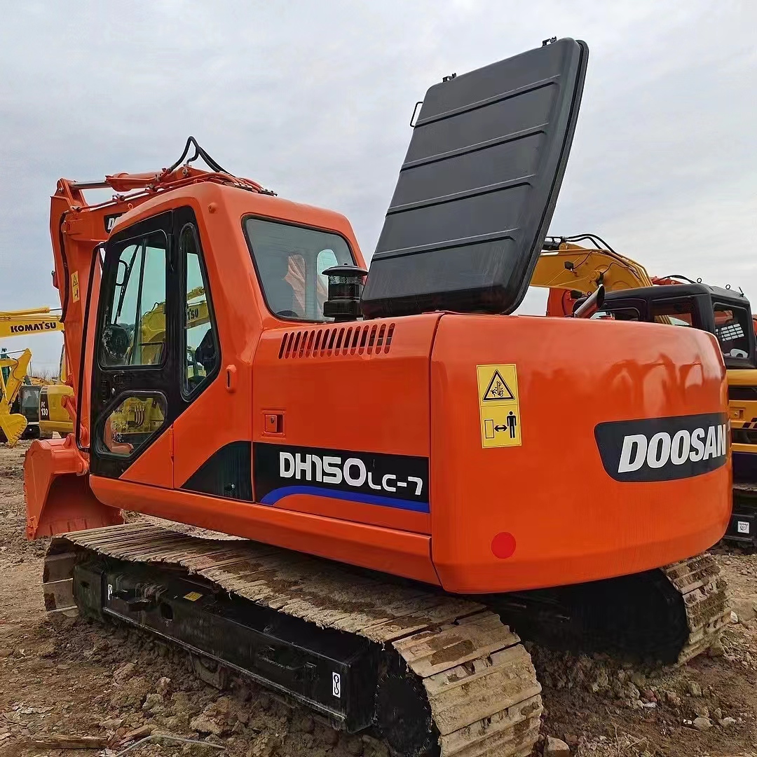 Used Excavator Doosan DH150 the lowest price