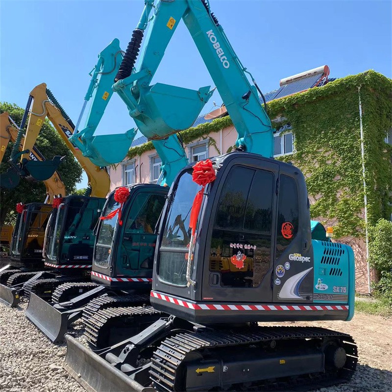 Cheap Selling Used Kobelco SK75 Excavator Secondhand Digger For Sale