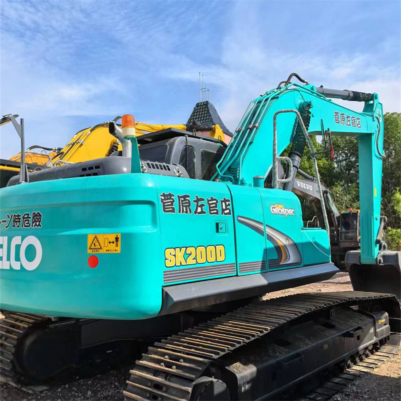 Used Kobelco Sk200D Crawler Excavator Original Japan Machinery Excellent Condition Secondhand Sk200D Excavator