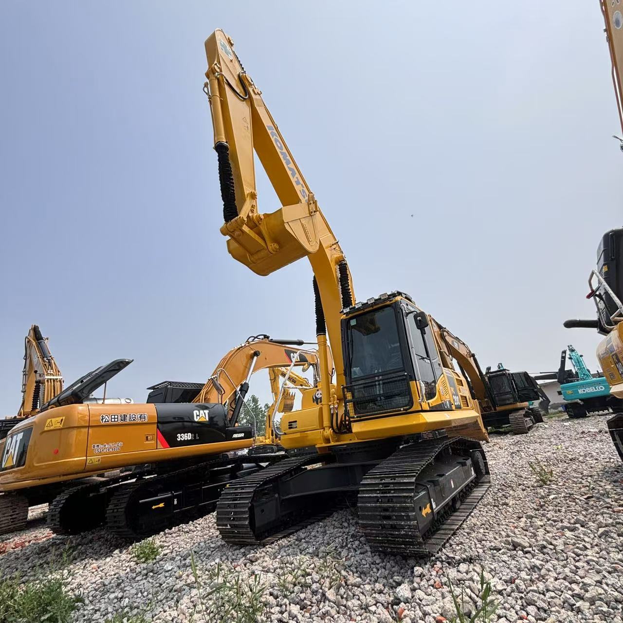 Лучшая цена на японский экскаватор Komatsu Pc200 20 тонн, оригинальная бывшая в употреблении строительная машина Komatsu на продажу 1 Best Price Used Japan Made Komatsu Pc200 20Ton Excavator Original Secondhand Construction Machine Komatsu for Sale