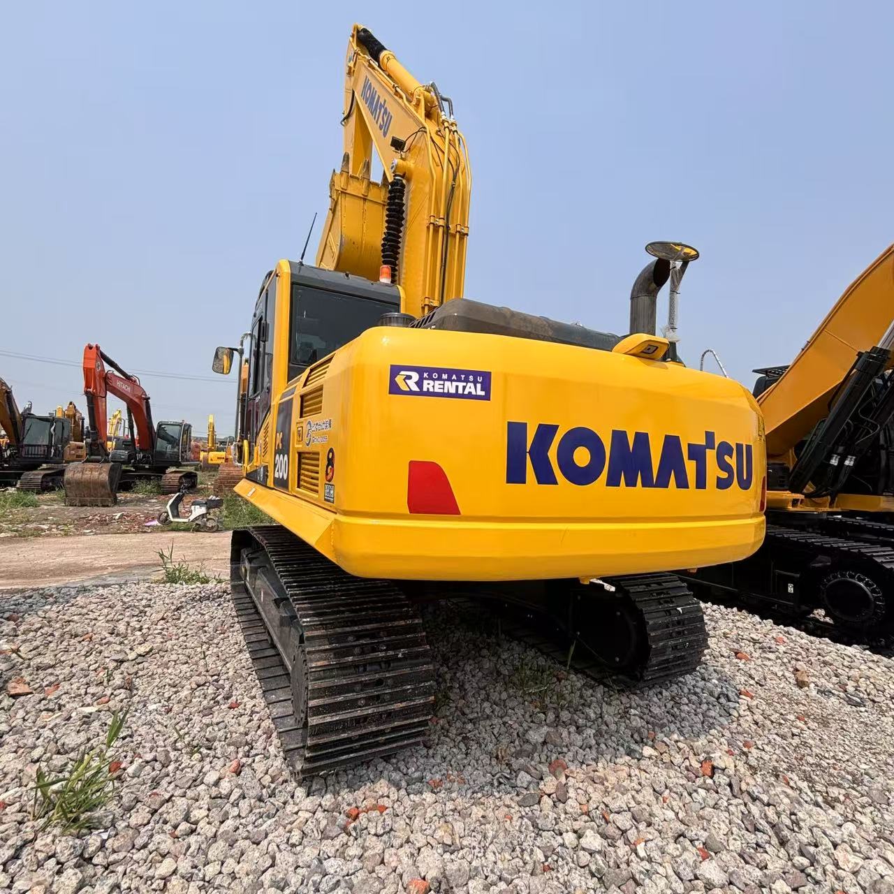 Лучшая цена на японский экскаватор Komatsu Pc200 20 тонн, оригинальная бывшая в употреблении строительная машина Komatsu на продажу 3 Best Price Used Japan Made Komatsu Pc200 20Ton Excavator Original Secondhand Construction Machine Komatsu for Sale