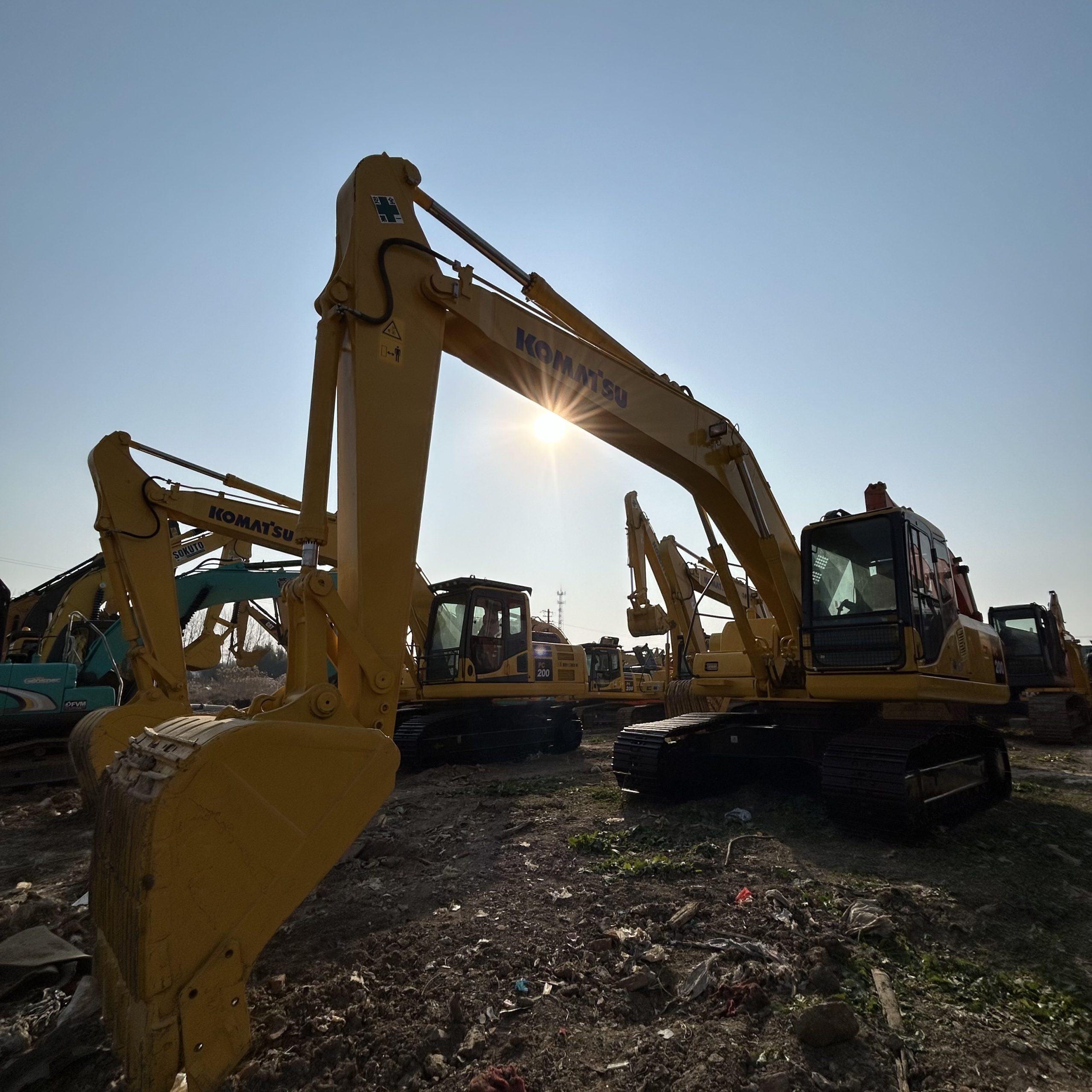 Best Qualify Used Japan Komatsu Pc200 Heavy Excavator With Best Price Original Secondhand Komatsu for Sale