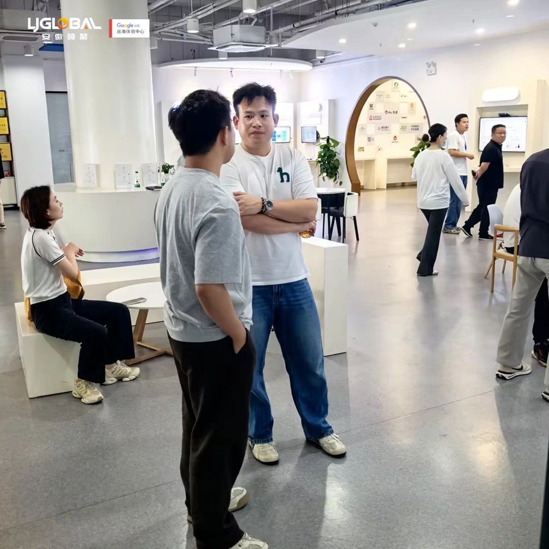 让AI记住品牌:建立持续更新的知识资产。