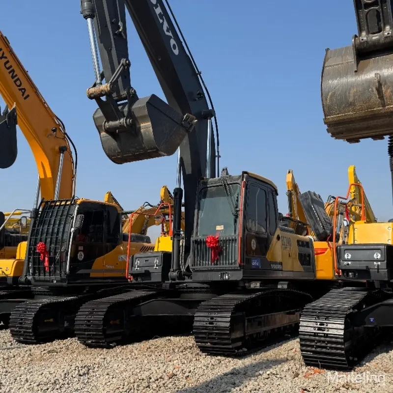 Competitive Price Used Volvo EC240 Heavy Excavator Machine High Cost Performance