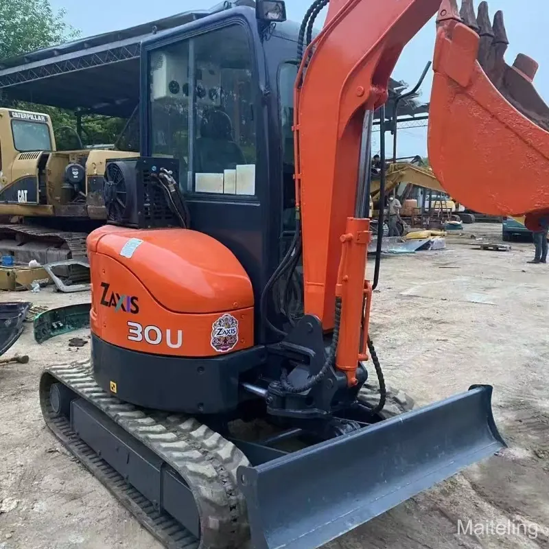 Hot Sale Good Condition Second hand Hitachi ZX30U Mini Crawler Excavator