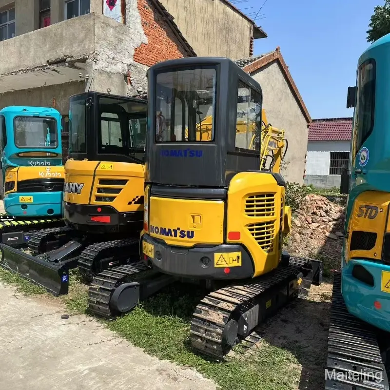 Low Price Used Komatsu 35 Mini Hydraulic Excavator Sand Digging Equipment For Sale