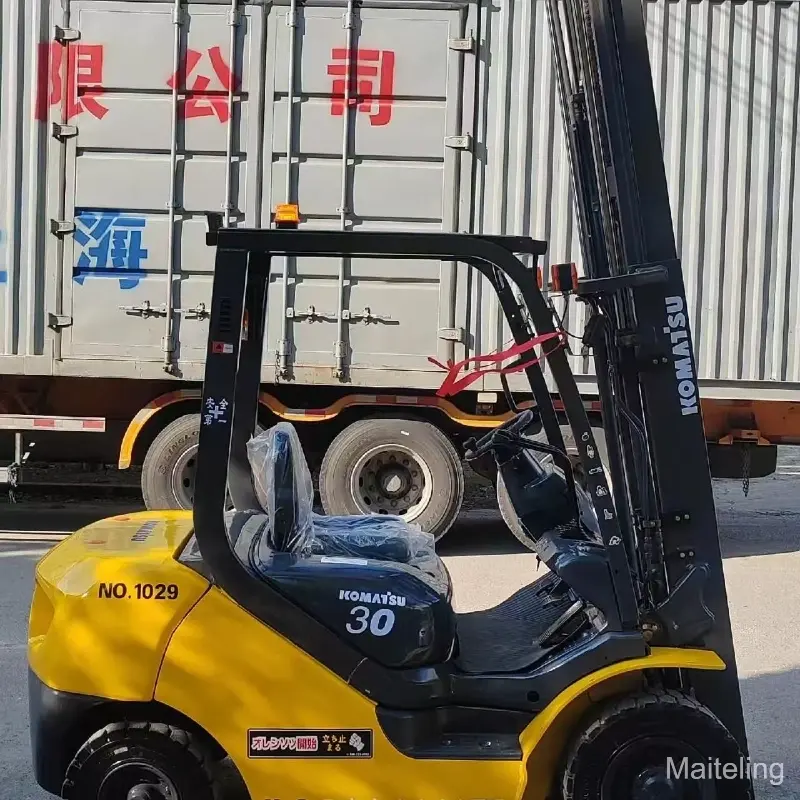 Original Used Komatsu Forklift 30 Forklift Machine Price