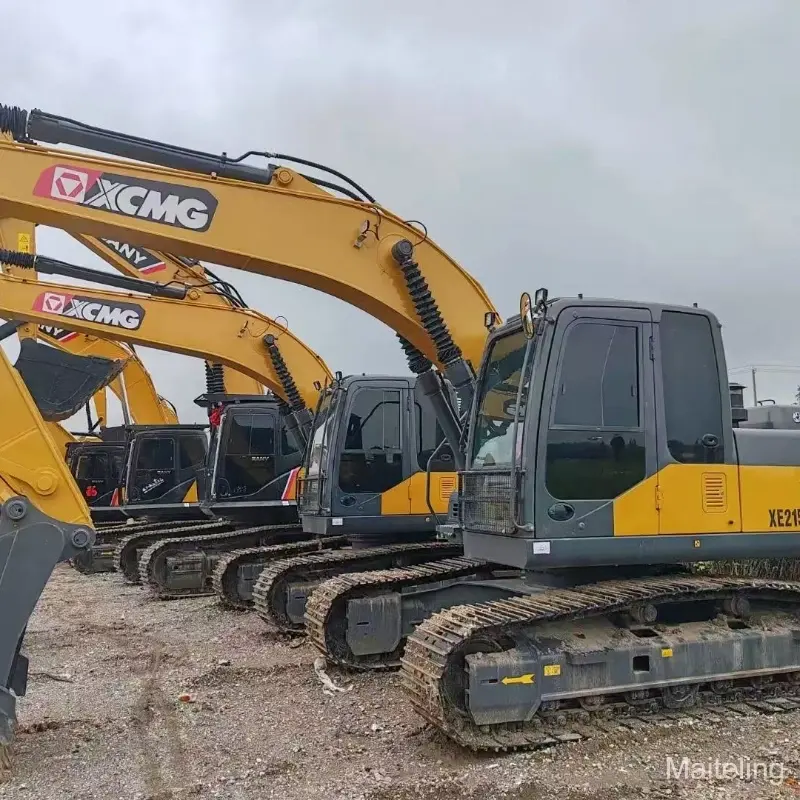 Second Hand Original XCMG 215DA Crawler Equipment Durable Powerful Global Supply