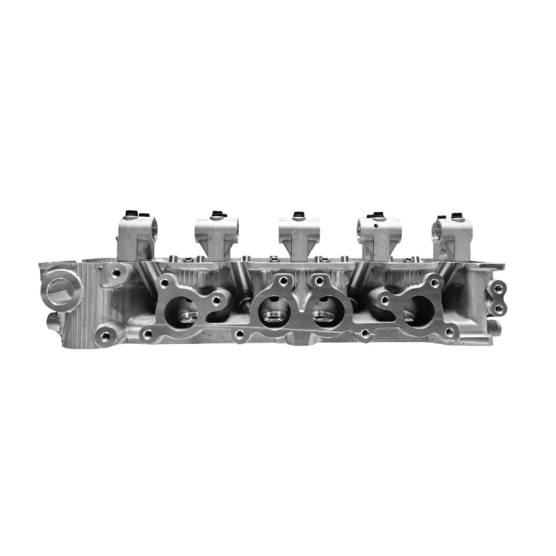 Culata de aluminio para motor Isuzu G6 2.6 SOHC Culata de 12 válvulas estilo OEM para Isuzu TF Pickup 2.6L Culata completa Isuzu G6 con válvulas y árbol de levas Conjunto de culata para motor Holden Rodeo 2.6 Culata Isuzu 2.6L G6 para motores EFI o carburador