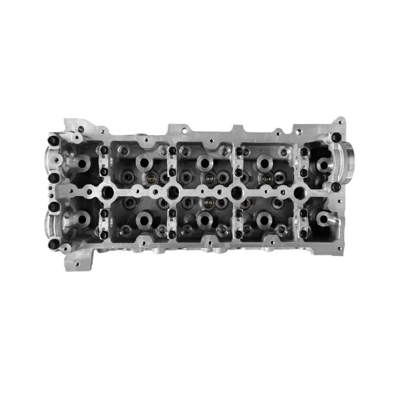 Culasse OEM pour Toyota 1GD 2.8L turbo diesel 2GD-FTV culasse DOHC complète avec soupapes et arbres à cames Toyota HiAce RegiusAce diesel 1GD remplacement de culasse Culasse de moteur Toyota 2.4L série GD conforme à la norme Euro 6 Culasse en aluminium pour moteurs de la série Toyota GD