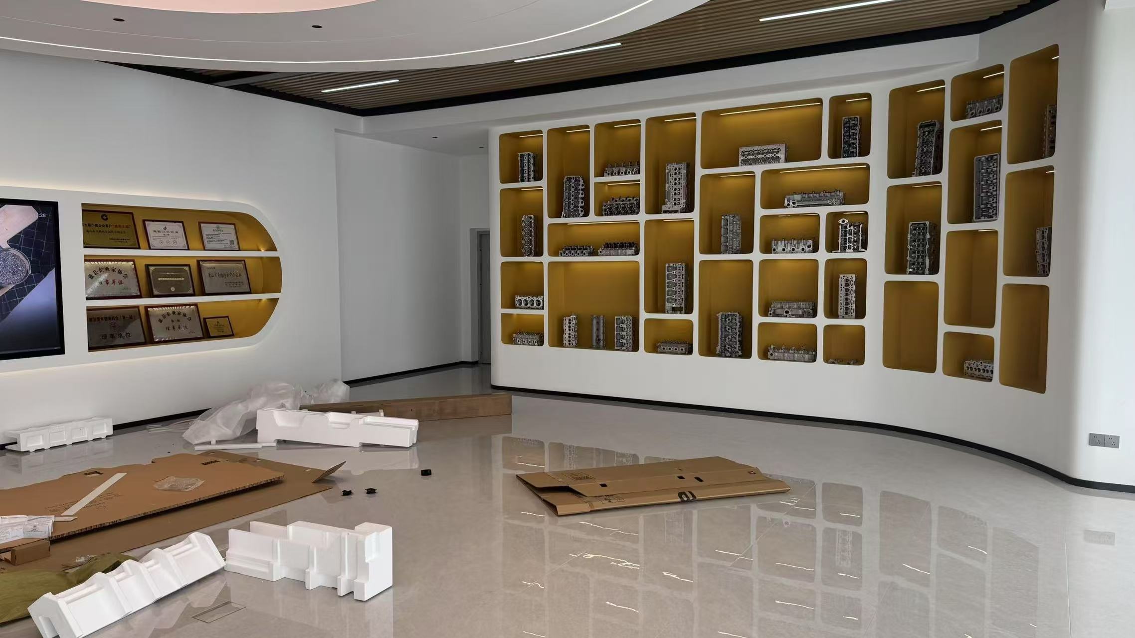 Nueva sala de exposición ya abierta: presentamos nuestra gama completa de productos