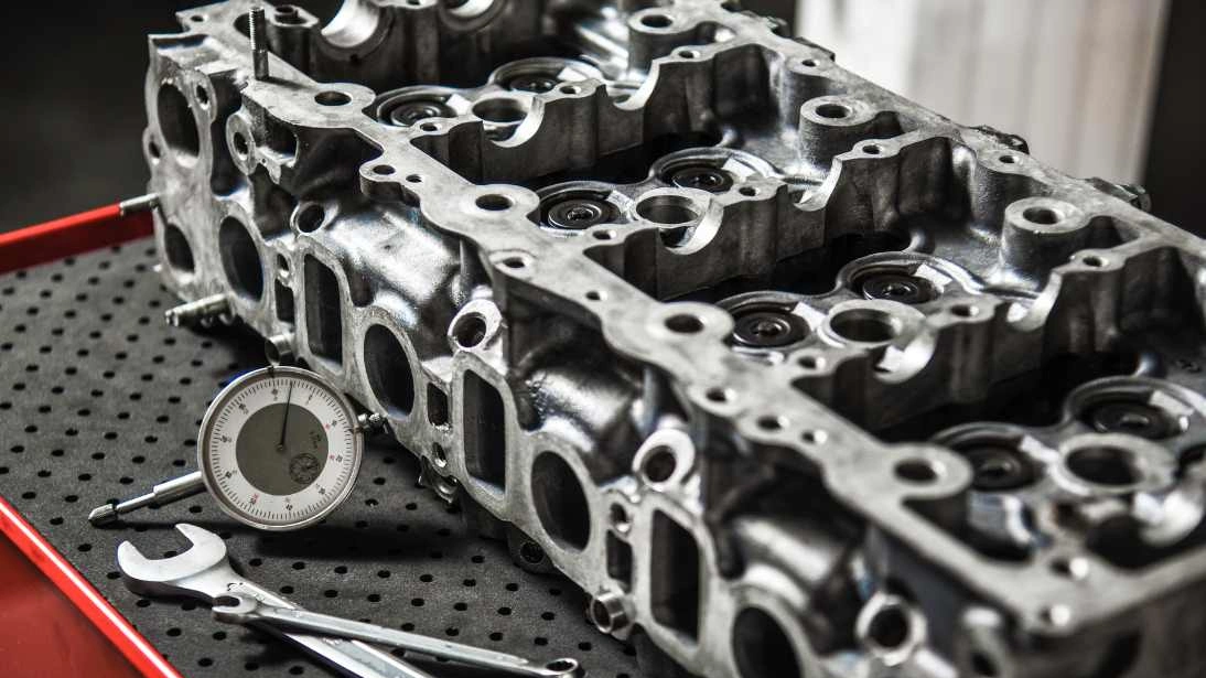 Custom Aluminium Cylinder Head
